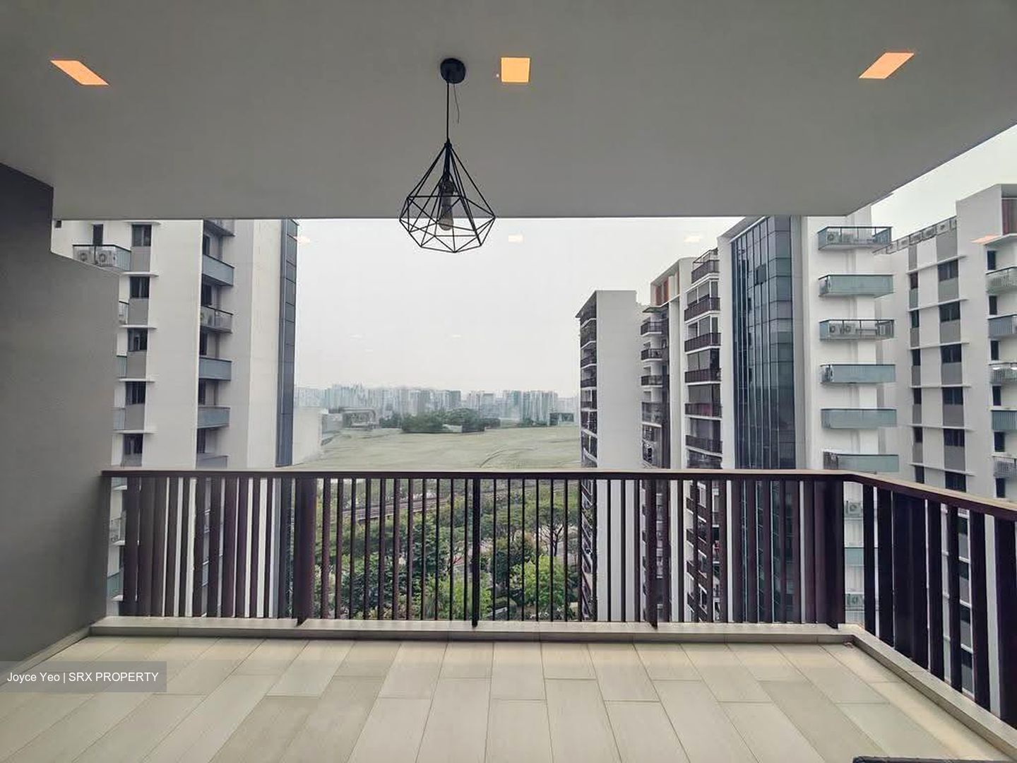 Lakeville (D22), Condominium #636374311